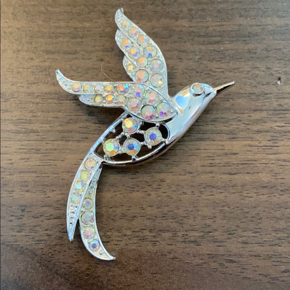 1960s Sarah Coventry Hummingbird Brooch EUC